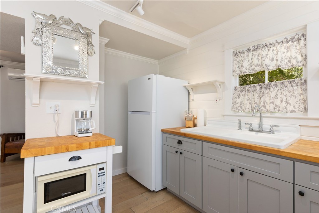 11611 Garden Court Property Photo 35