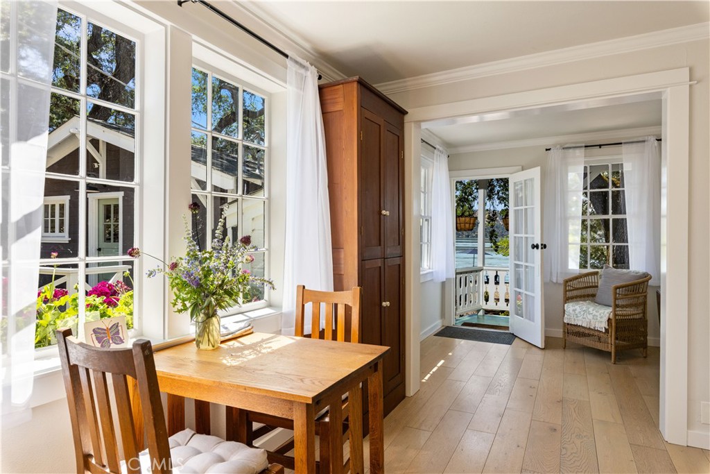 11611 Garden Court Property Photo 36