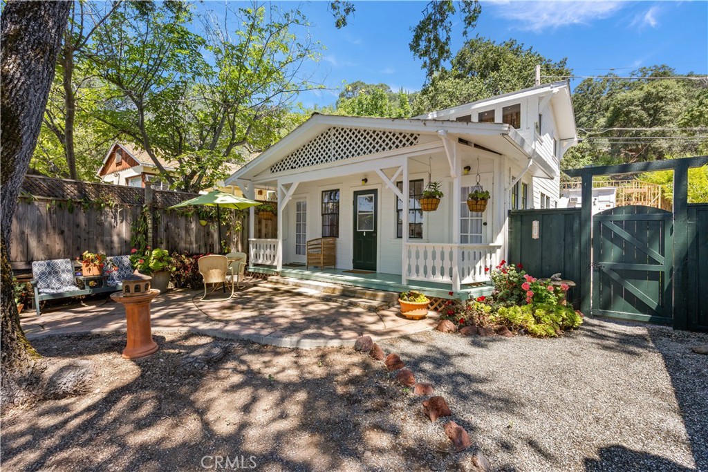 11611 Garden Court Property Photo 43