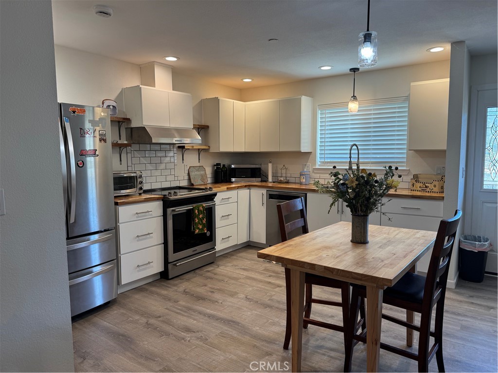 15255 Summit Boulevard Property Photo 3
