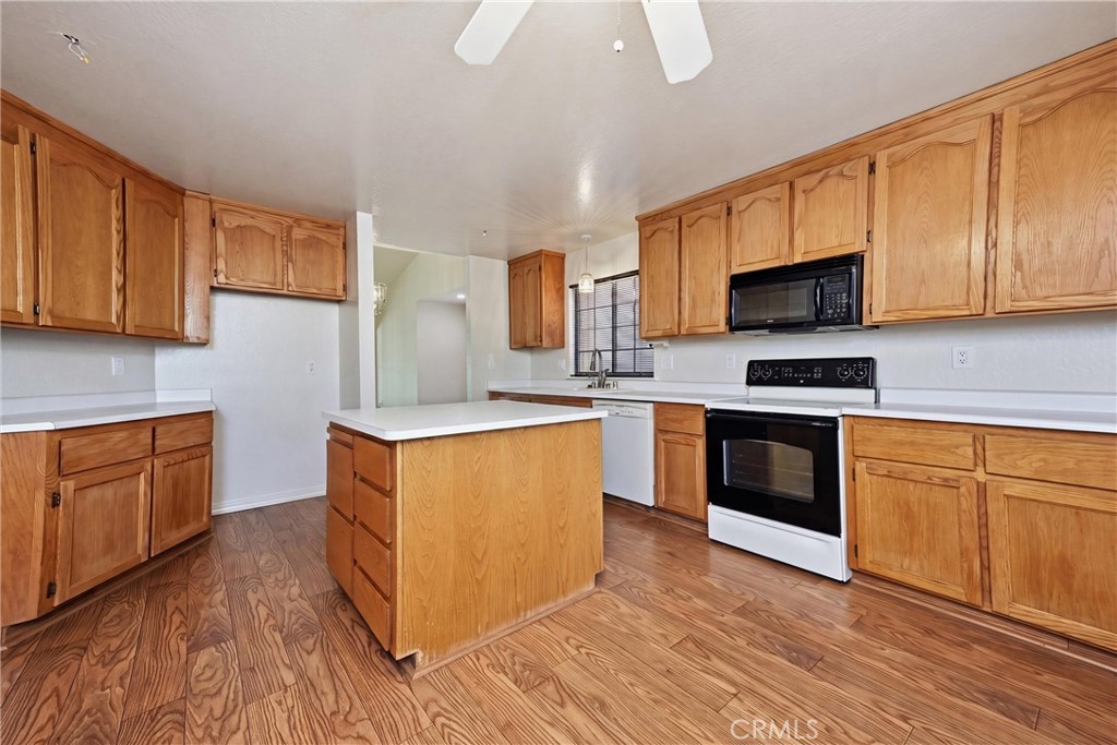 17153 Squirrelhill Road Property Photo 12