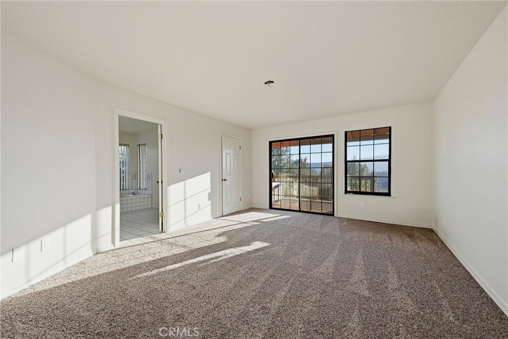 17153 Squirrelhill Road Property Photo 19