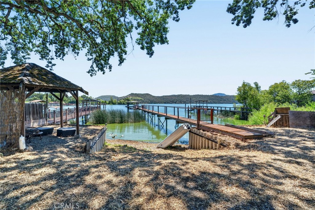 13911 Lakeshore Property Photo 41