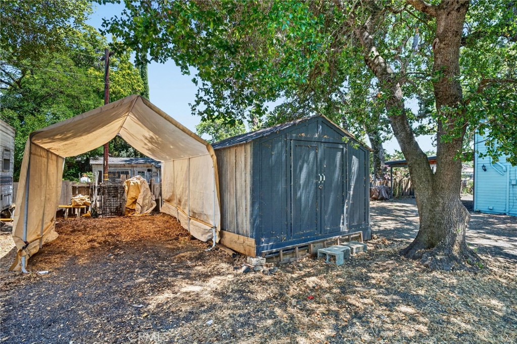 13911 Lakeshore Property Photo 47