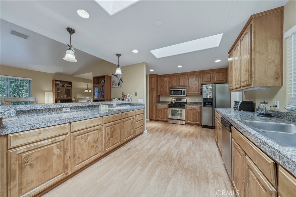 15800 Rainbow Property Photo 13
