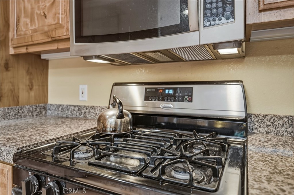 15800 Rainbow Property Photo 19
