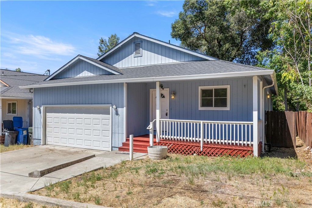 3605 Vista Property Photo 1
