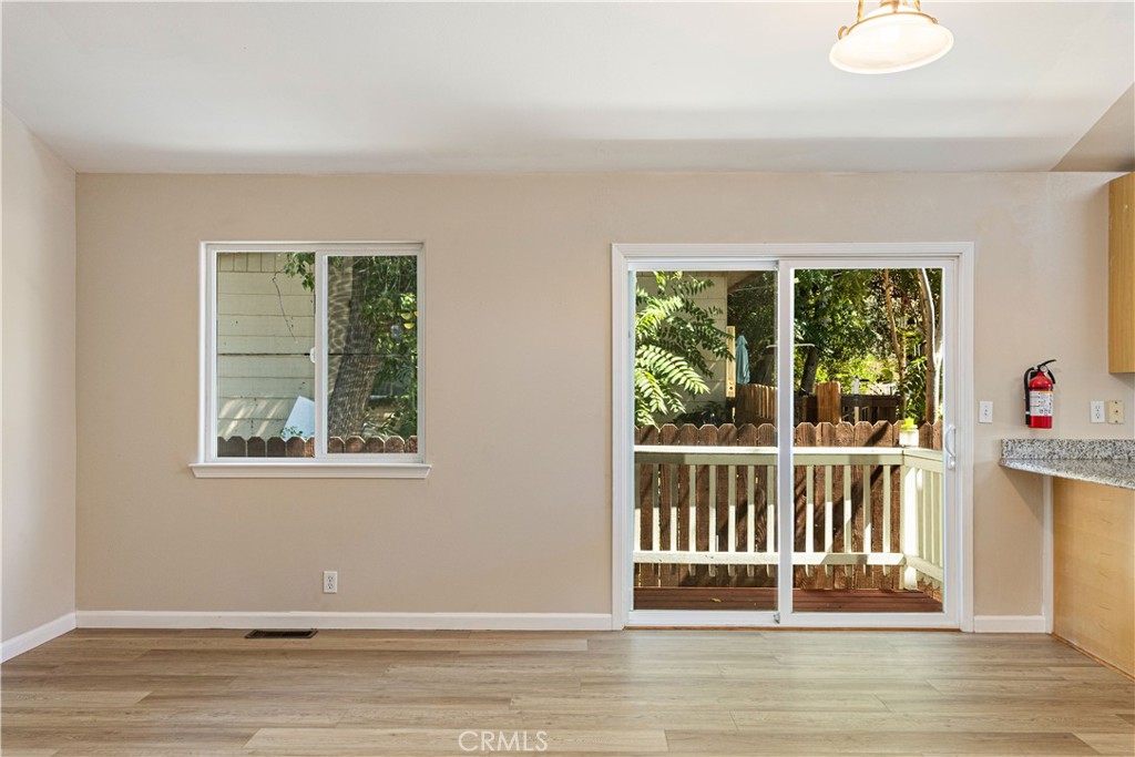 3605 Vista Property Photo 10