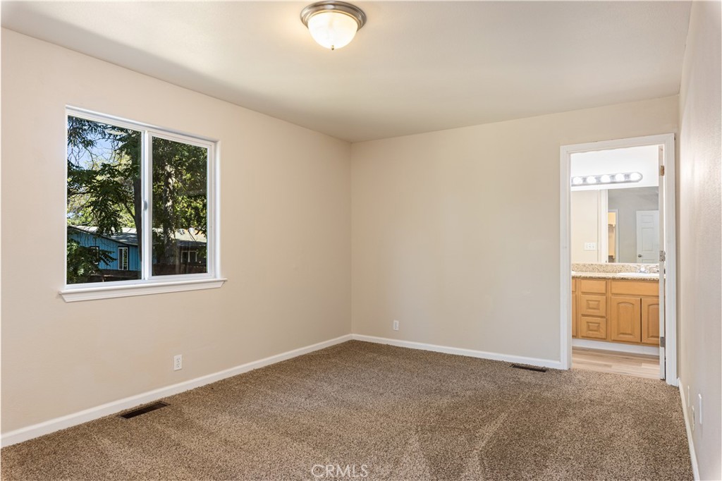 3605 Vista Property Photo 18