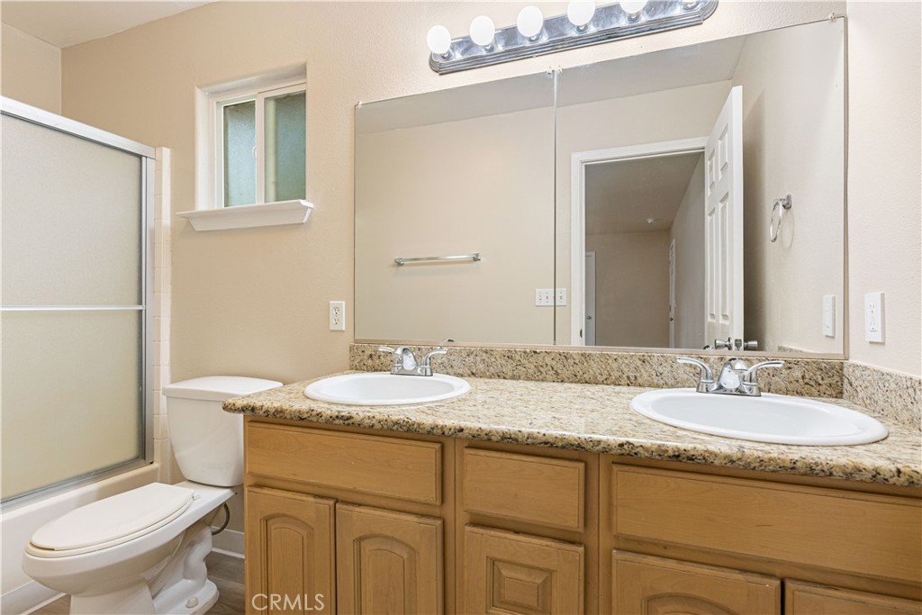 3605 Vista Property Photo 21