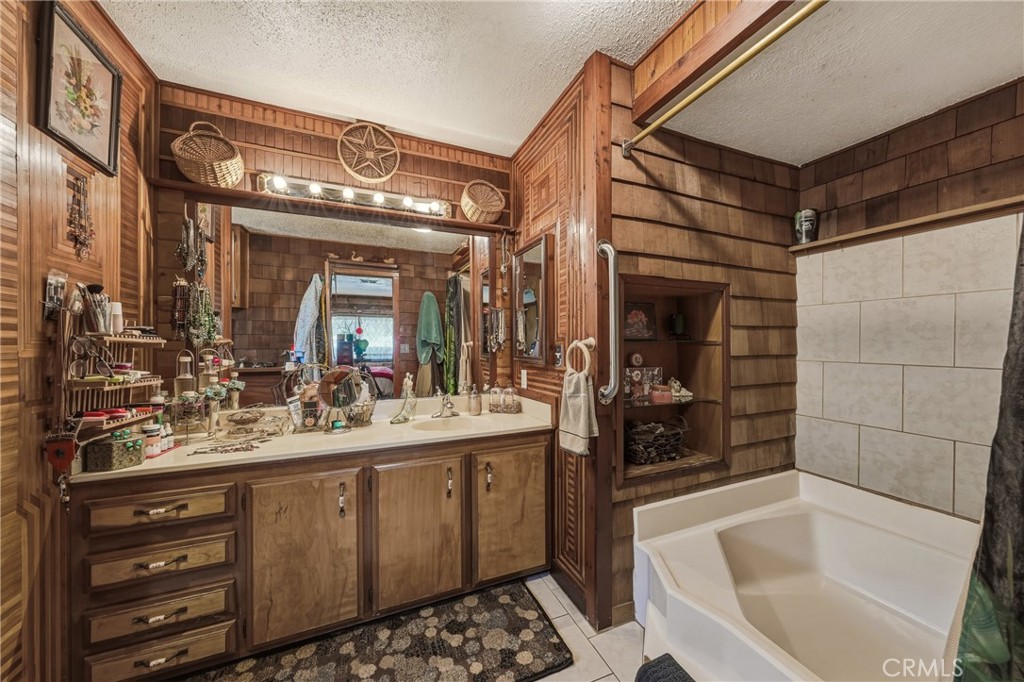 7035 Floyd Way Property Photo 33