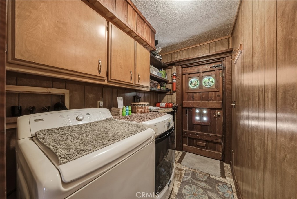 7035 Floyd Way Property Photo 35