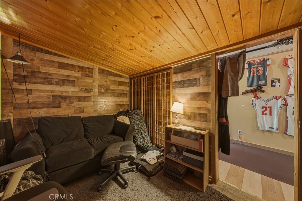 7035 Floyd Way Property Photo 44