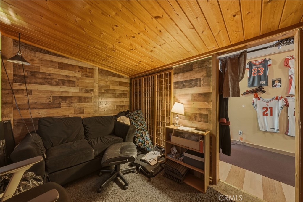 7035 Floyd Way Property Photo 44