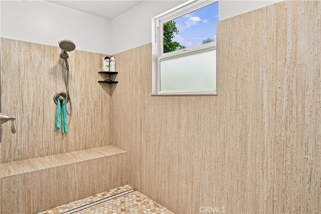 422 1st Property Photo 20