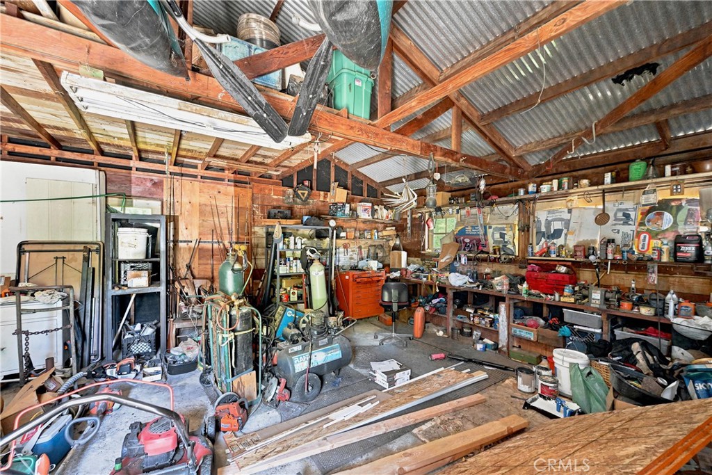 422 1st Property Photo 25