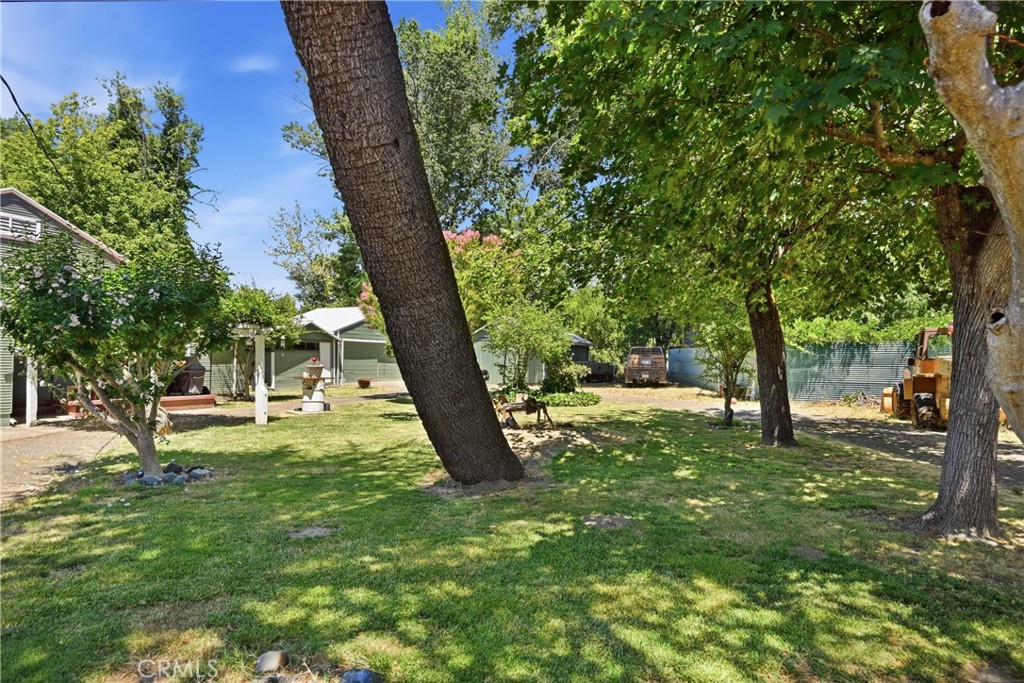 422 1st Property Photo 35