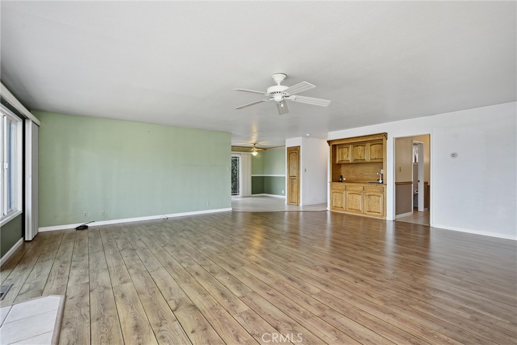 7926 Richard Drive Property Photo 6