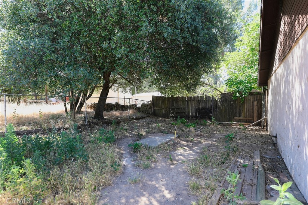 2954 8th Property Photo 4