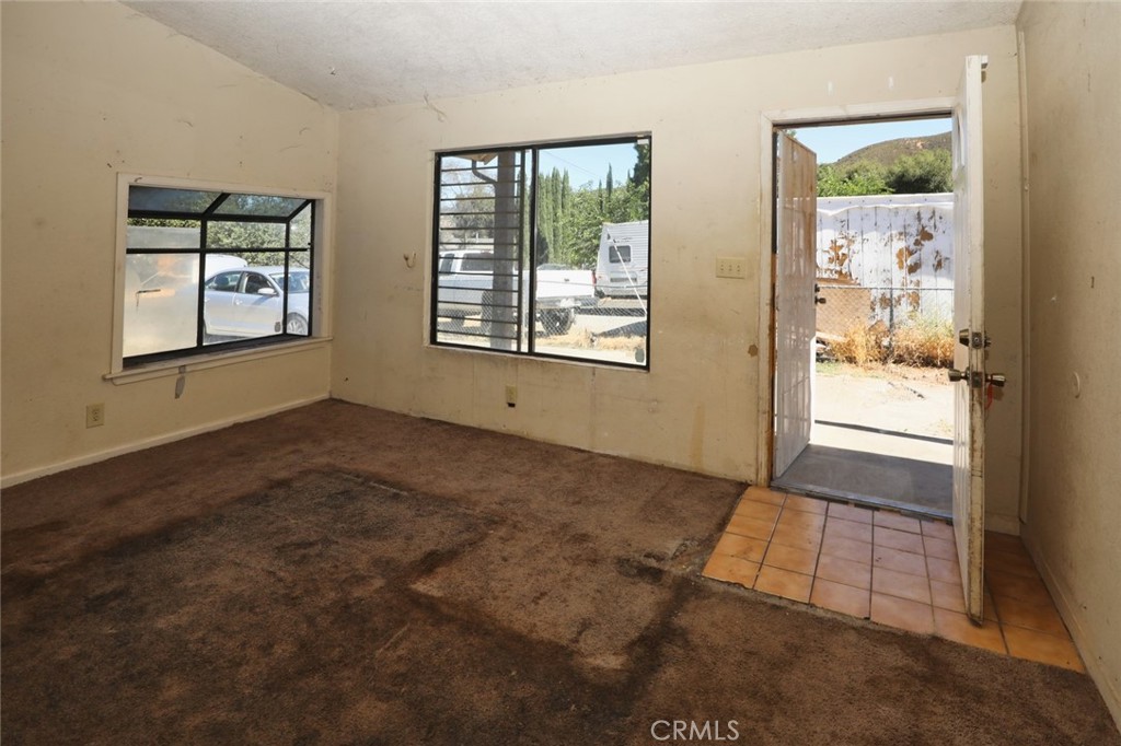 2954 8th Property Photo 9