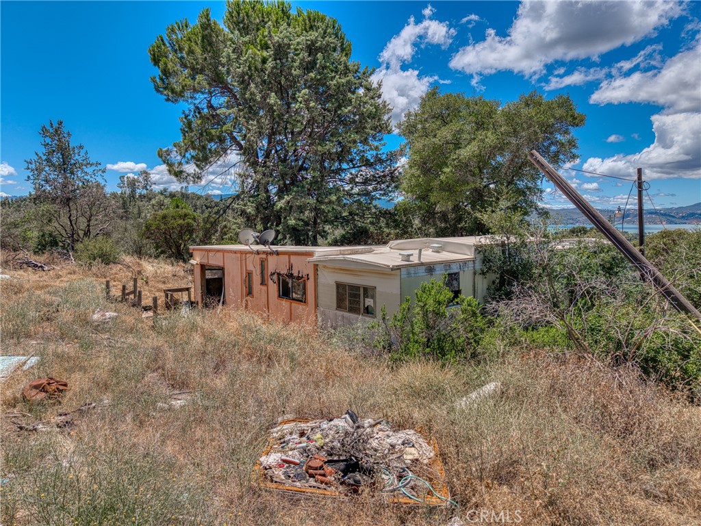 15970 Polk Avenue Property Photo 15