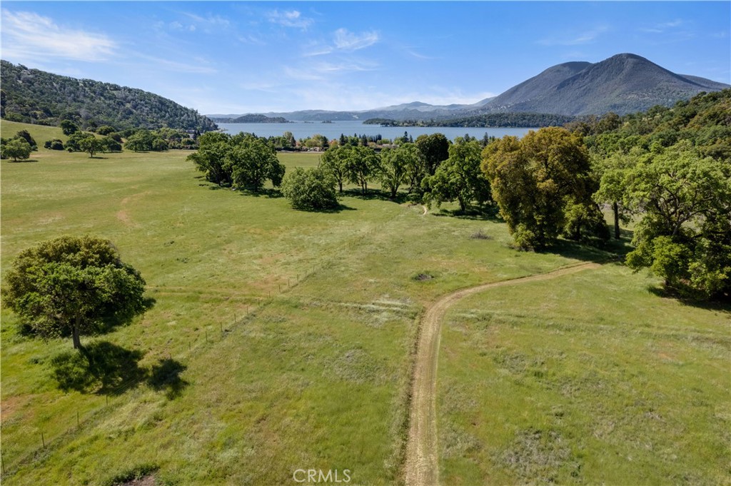 8150 E State Hwy 20 Property Photo 1
