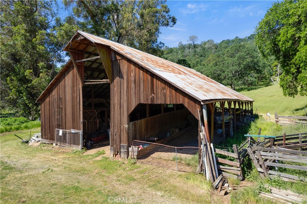 8150 E State Hwy 20 Property Photo 23