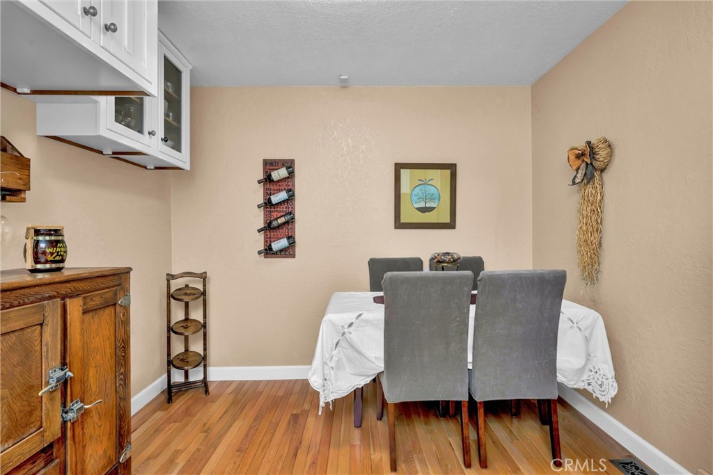 16635 Mountain View Drive Property Photo 10