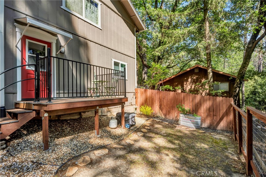 16635 Mountain View Drive Property Photo 18
