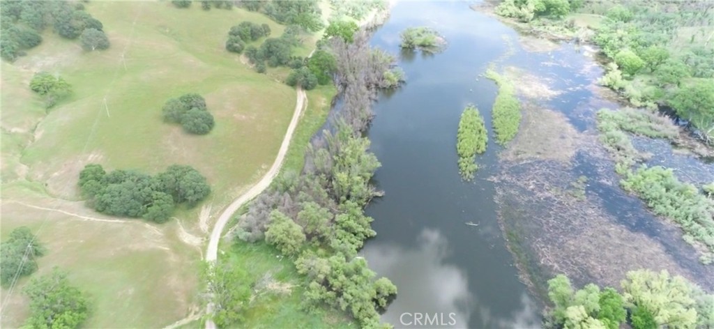 17012 Dam Property Photo 10