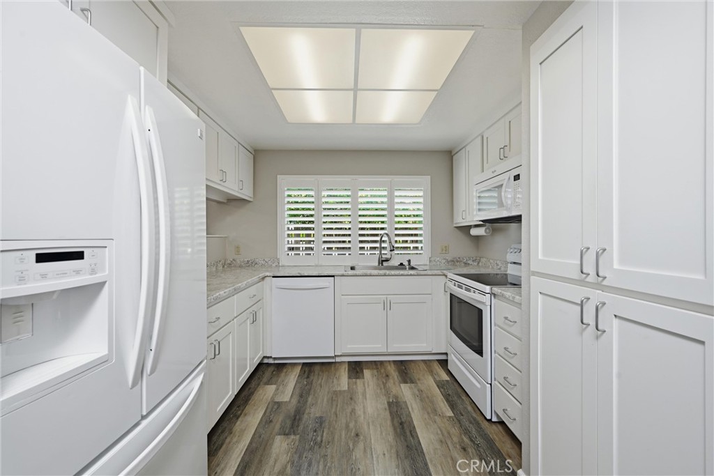 1741 Montana Vista Property Photo 7