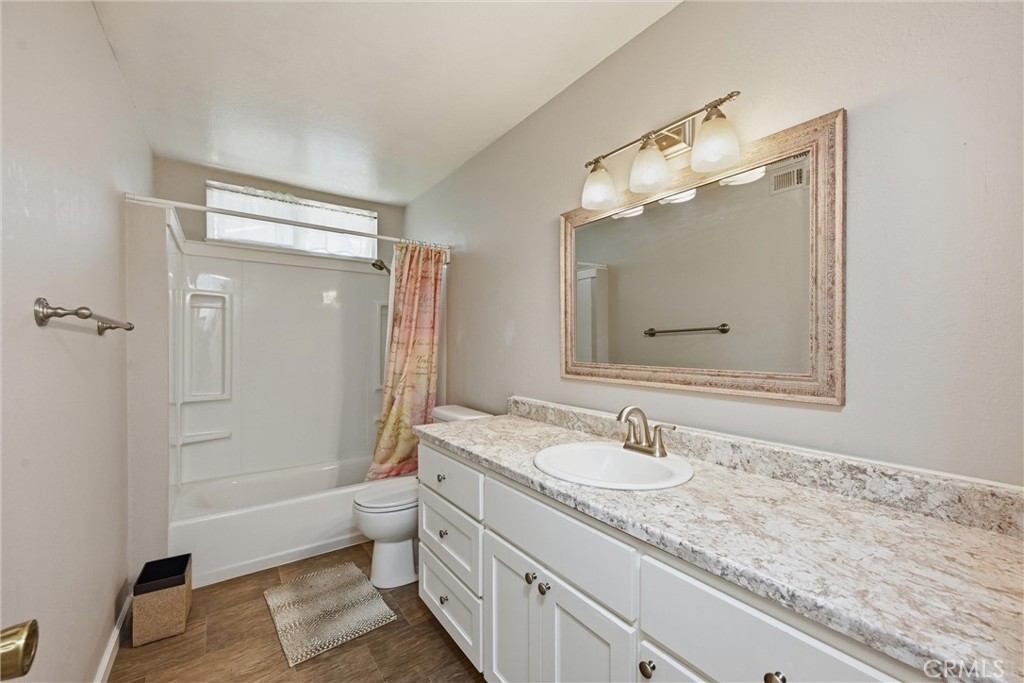1741 Montana Vista Property Photo 12