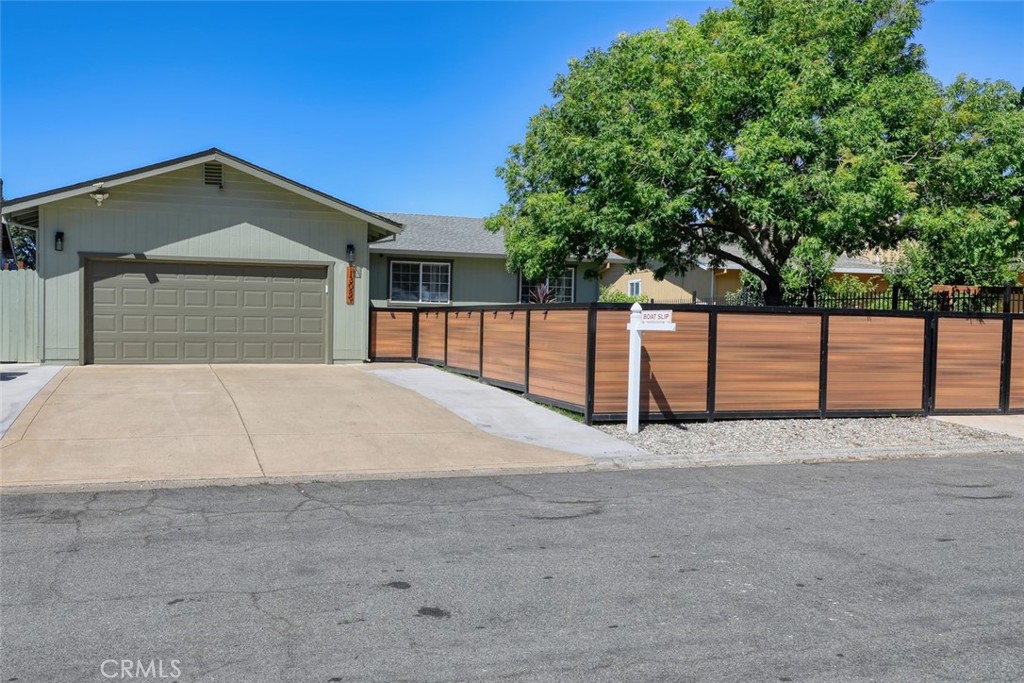 13089 Venus Vlg Property Photo 2