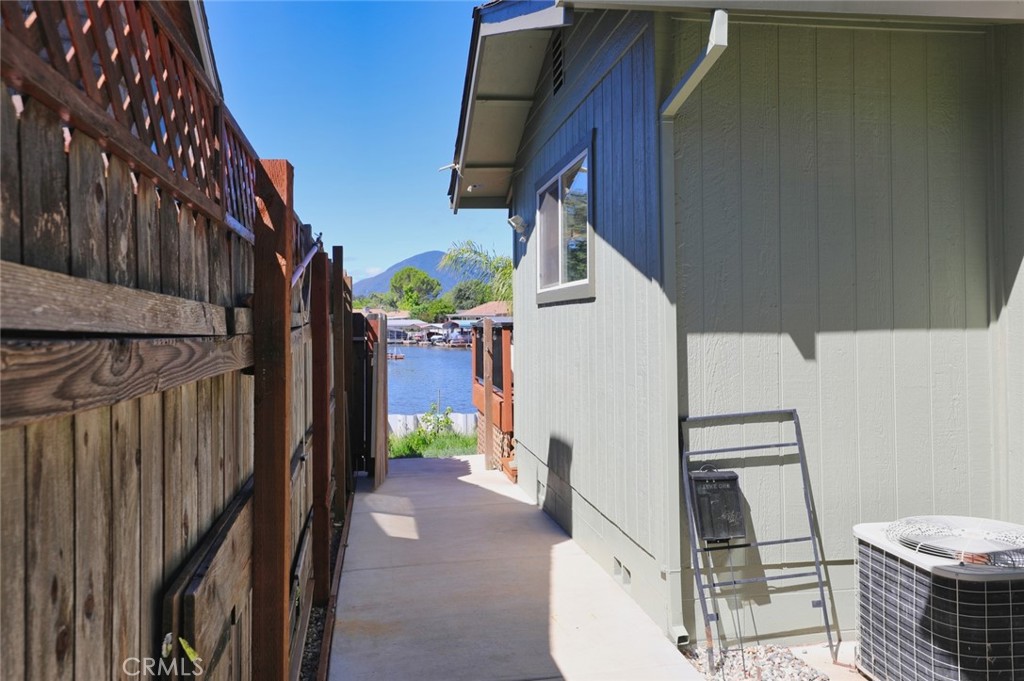 13089 Venus Vlg Property Photo 12