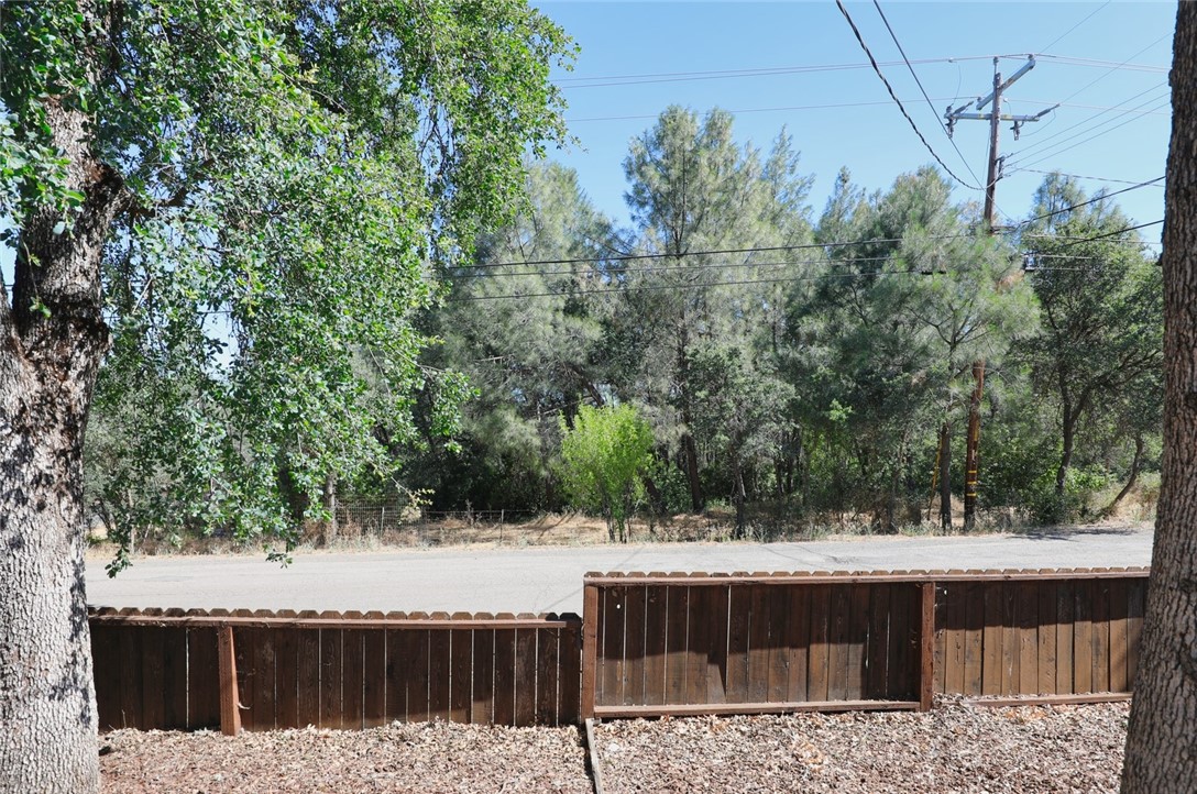 4013 Spruce Property Photo 7