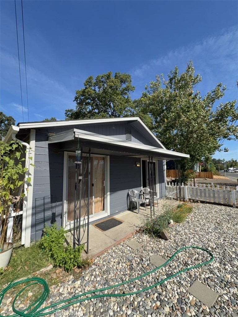 2435 Lakeshore 1 Property Photo 1