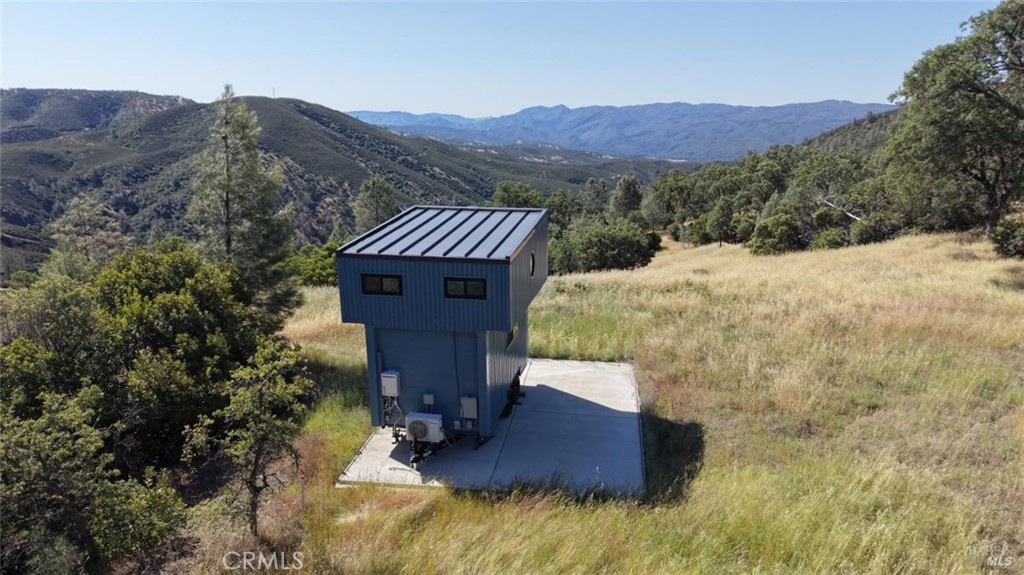 552 Watertrough Property Photo 3