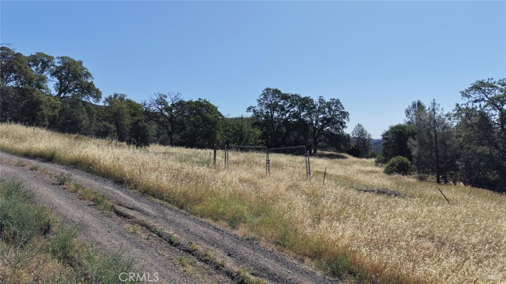 552 Watertrough Property Photo 12