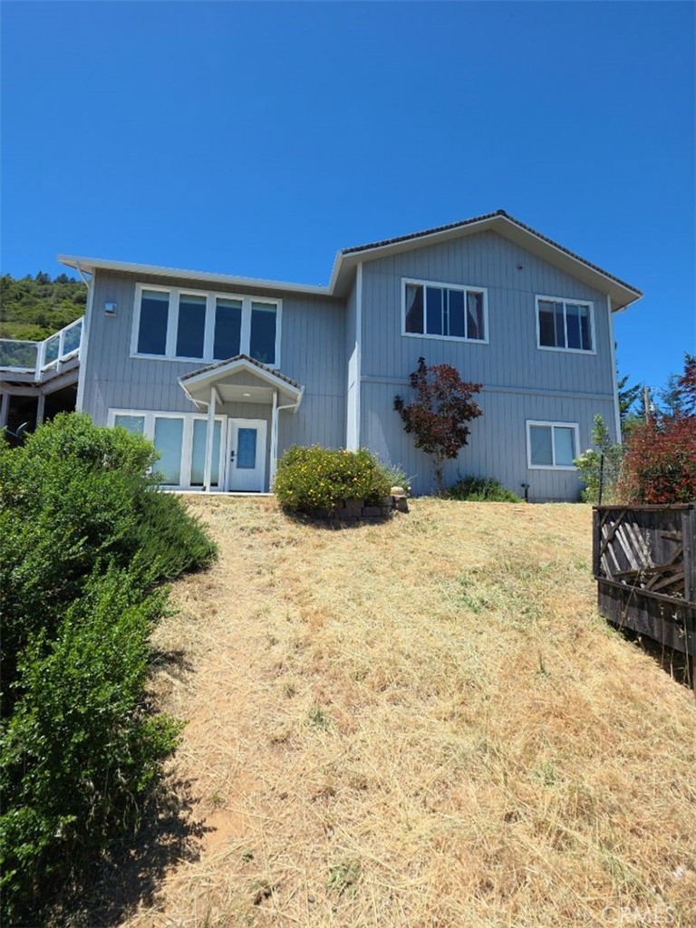 8115 Mountain Creast Drive Property Photo 1