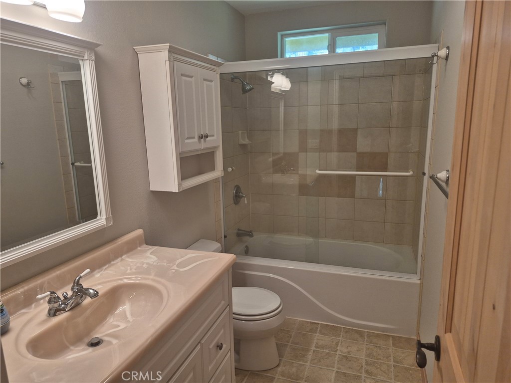 14274 Regina Way Property Photo 19