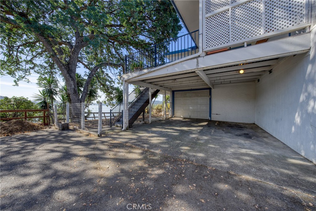 3611 Oak Drive Property Photo 5