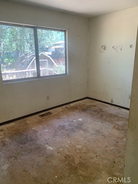 15388 Pacific Property Photo 11