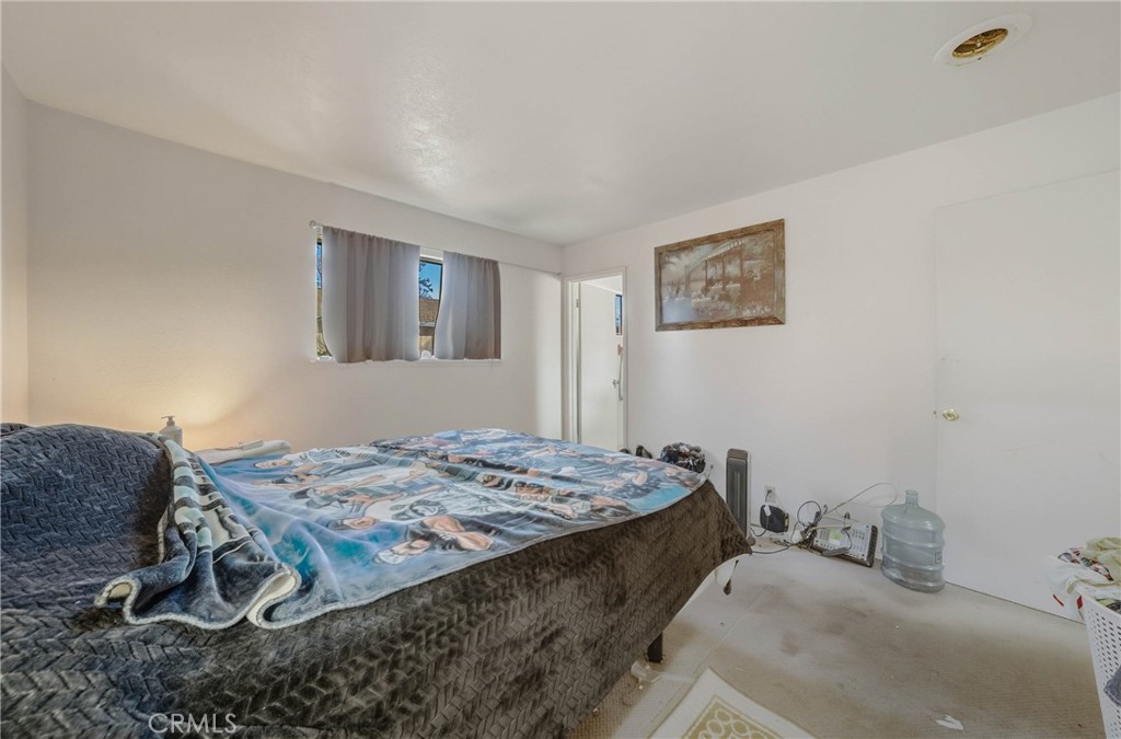 1011 2nd Property Photo 11