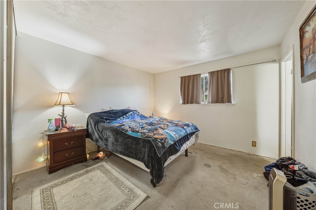 1011 2nd Property Photo 13
