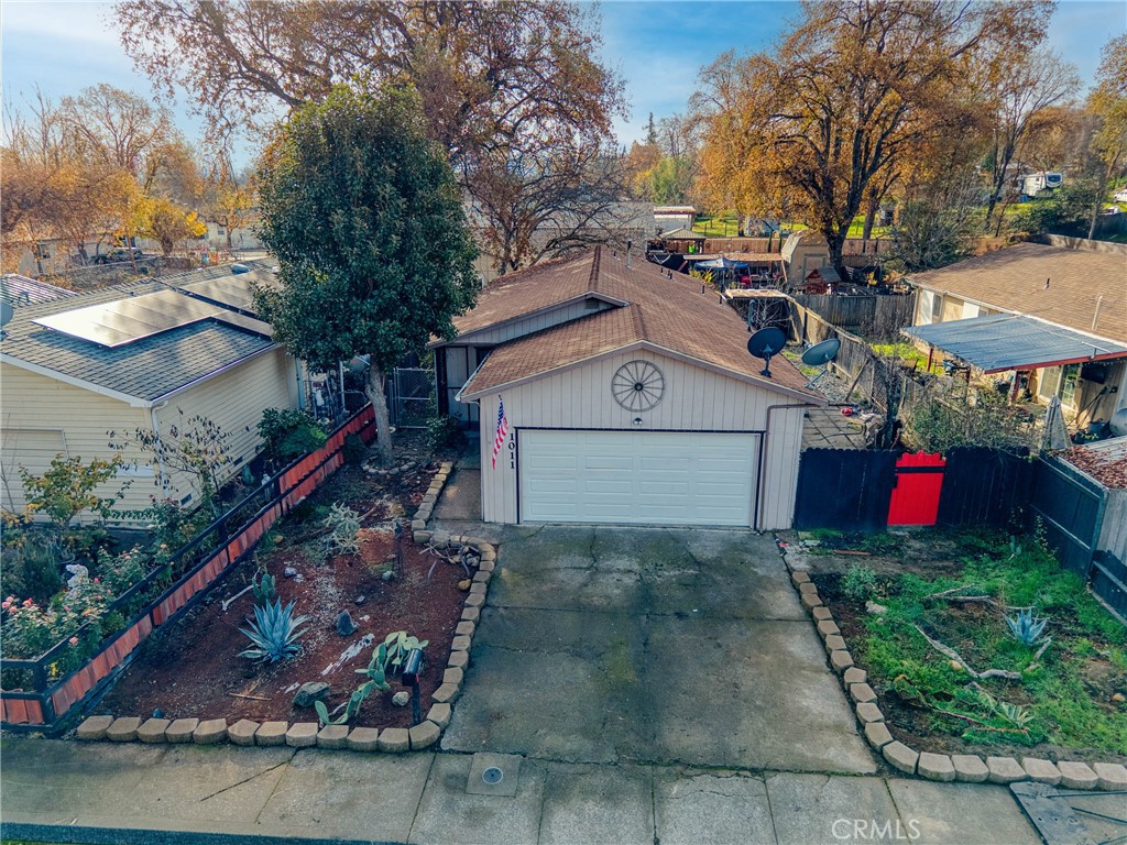 1011 2nd Property Photo 32
