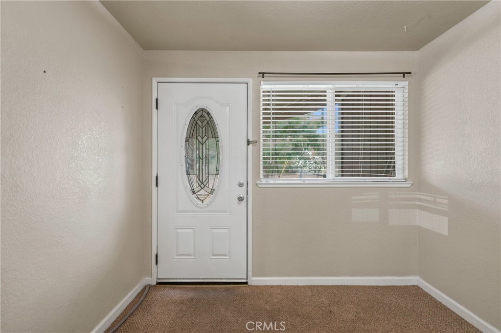 17002 Acacia Property Photo 6