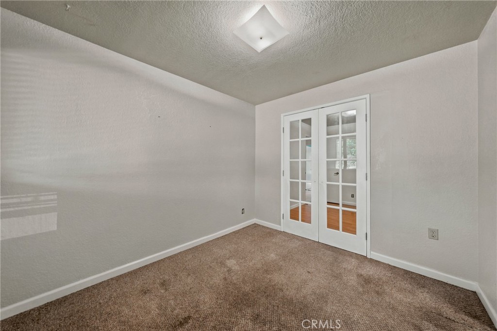 17002 Acacia Property Photo 7