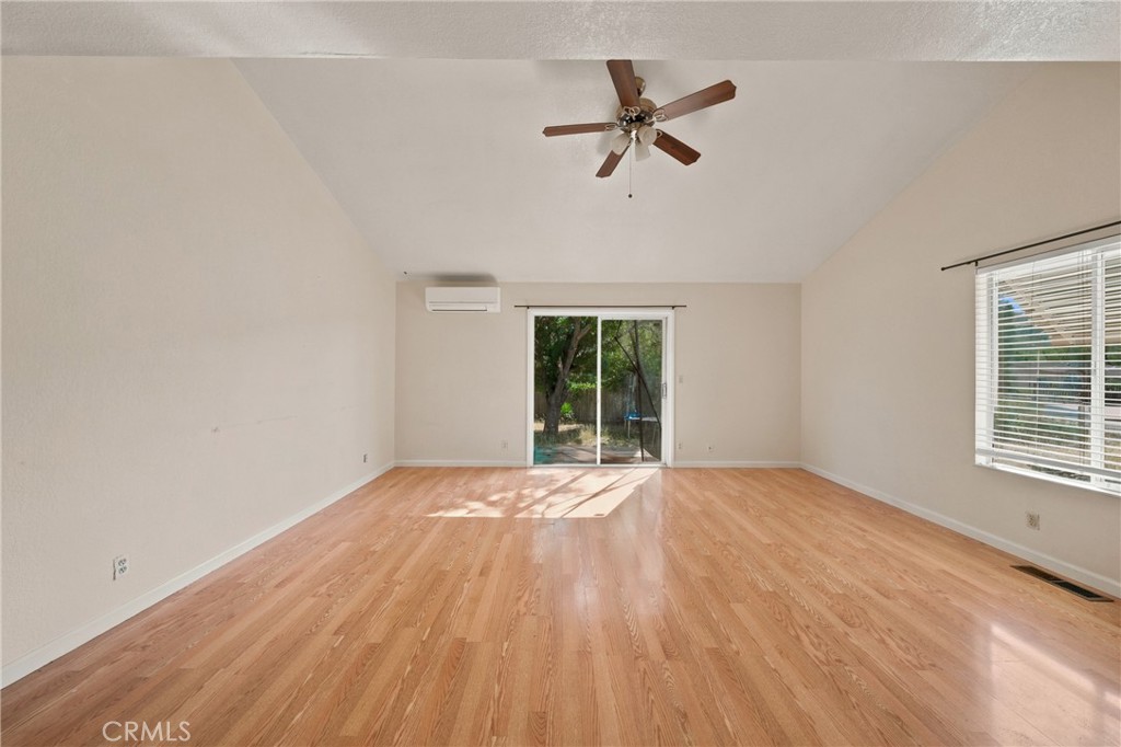 17002 Acacia Property Photo 17