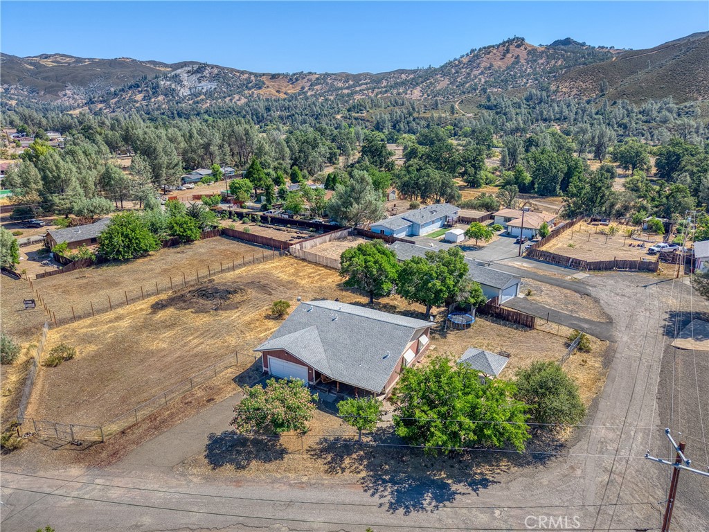 17002 Acacia Property Photo 43