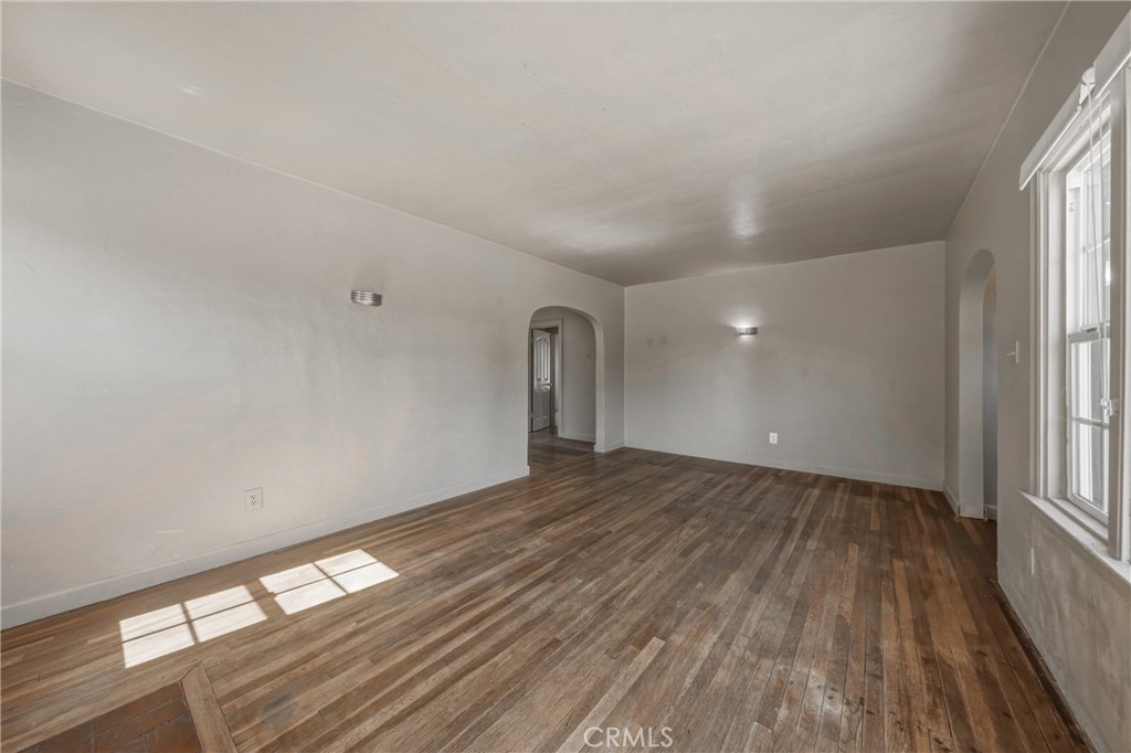 295 Clearlake Avenue Property Photo 14
